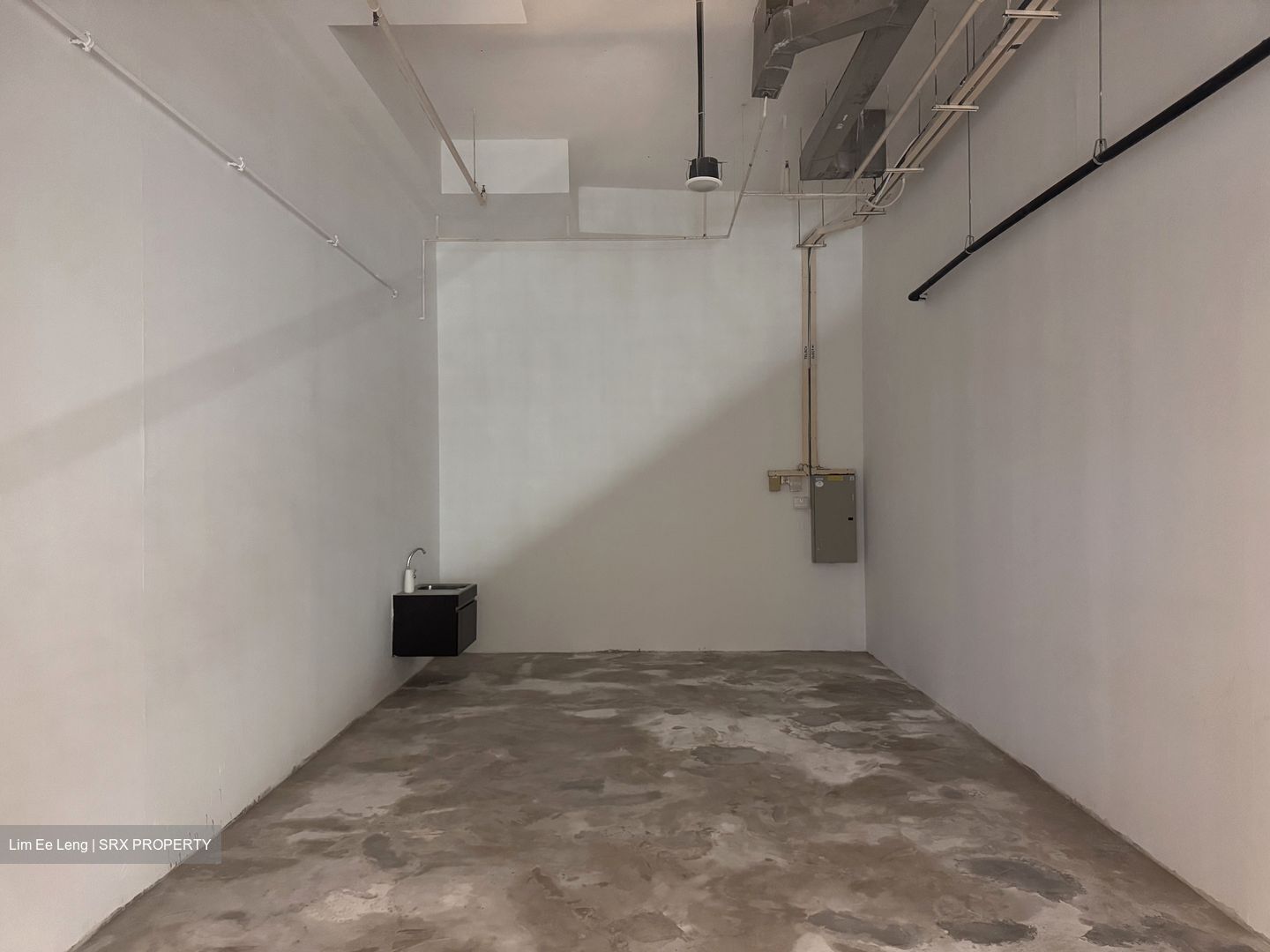 City Gate (D7), Retail #569779861